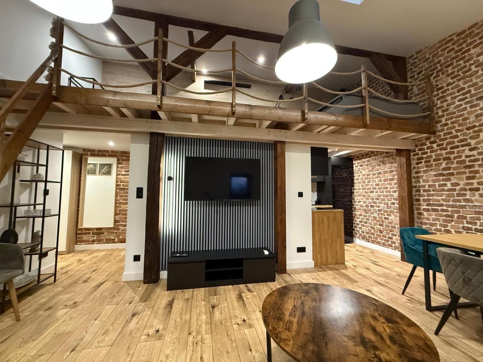 Loft In The City Center By Kobiela Apartments Katowice Esterno foto